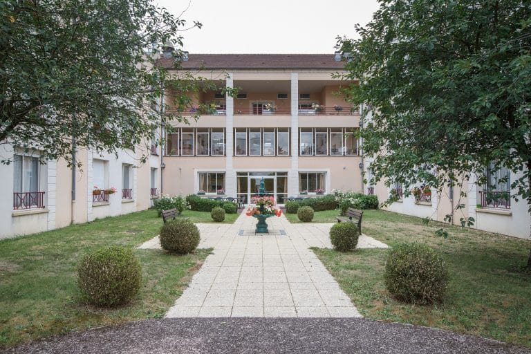 Maison de retraite médicalisée EHPAD Résidence Pro Santé Évry à Bondoufle