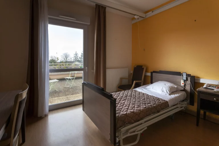 Maison de retraite médicalisée EHPAD Résidence Les Améthystes à Béligneux