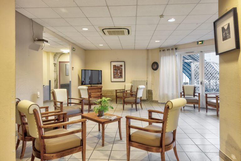 Maison de retraite médicalisée EHPAD La Maison de Clairvans à Chamblay