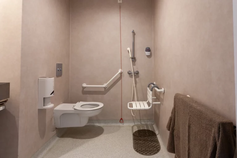 Résidence services seniors EHPAD Résidence du Renons à Neuville-les-Dames