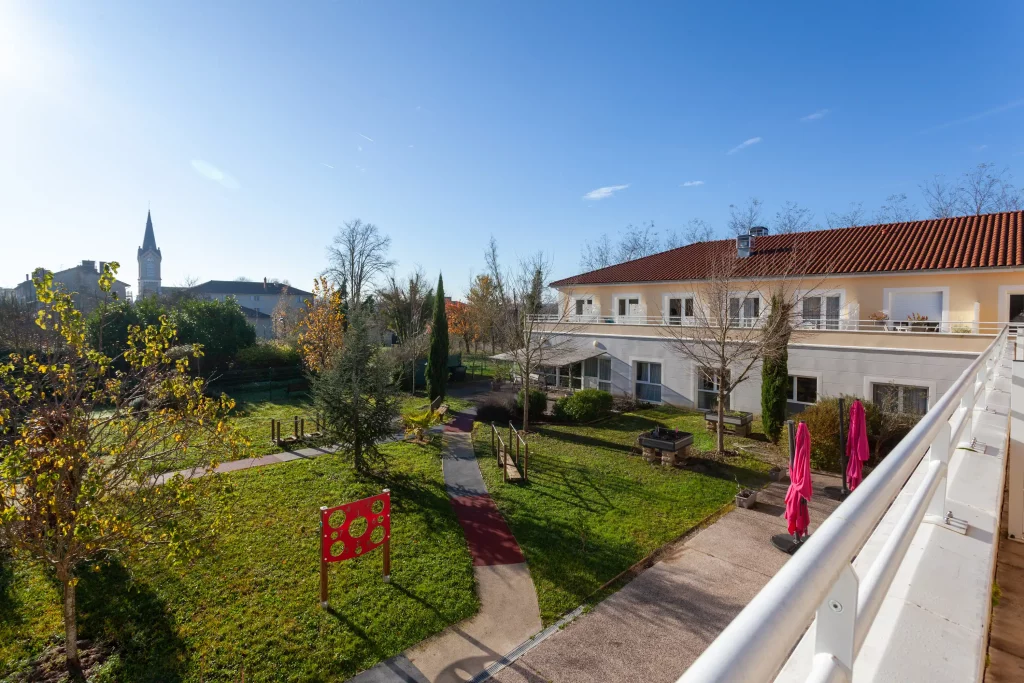 Maison de retraite médicalisée EHPAD Résidence de l’Irance à Neuville-les-Dames