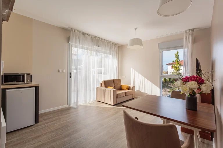 Résidence services seniors Résidence Uhabia à Arbonne