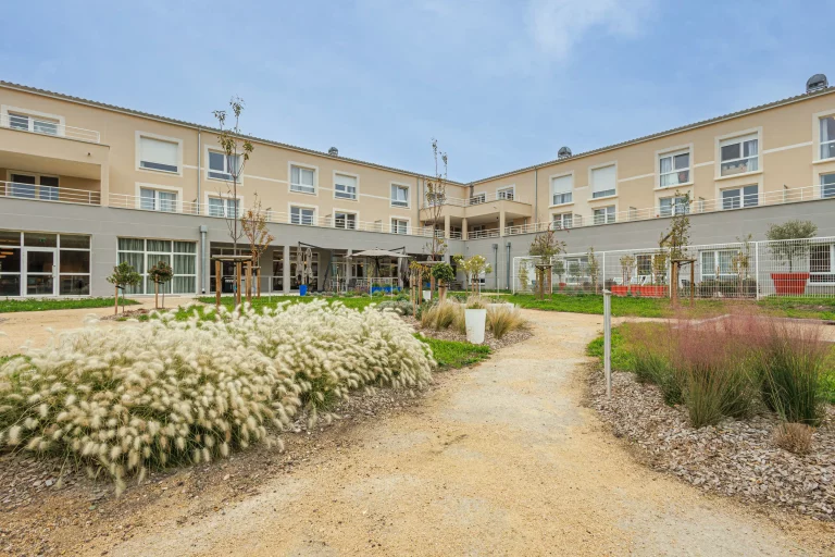 Résidence services seniors Les Rives de Sorgues à Le Thor