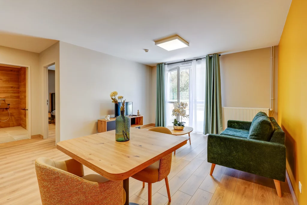 RFRA_RESIDENCE A L'OREE DU BOIS_FRAISANS-15_0 (1)