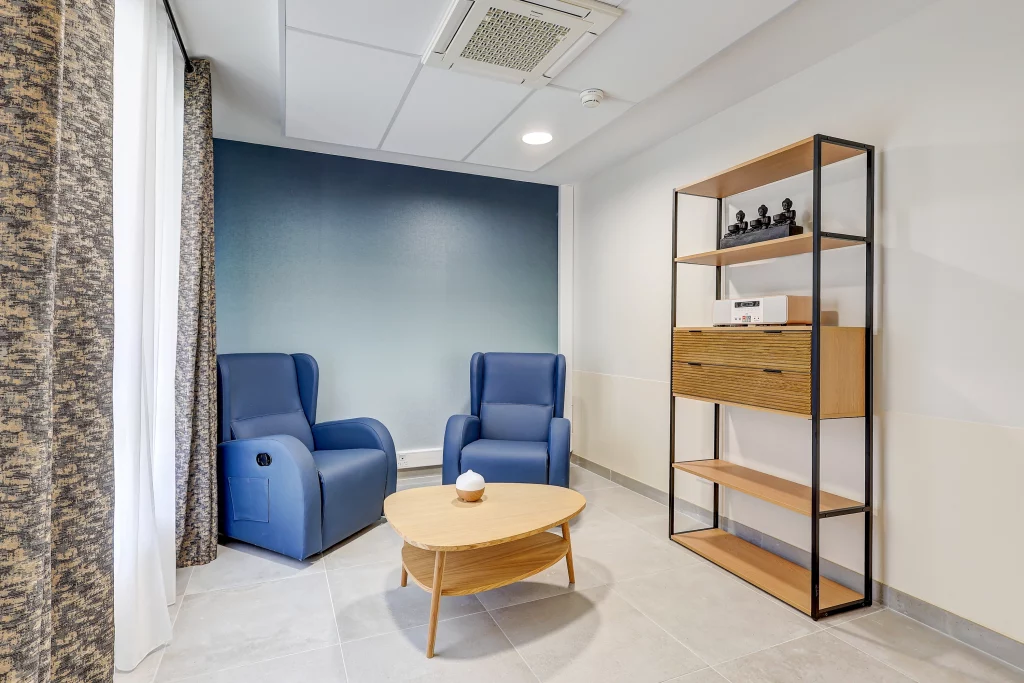 RFRA_RESIDENCE A L'OREE DU BOIS_FRAISANS-15_0 (4)