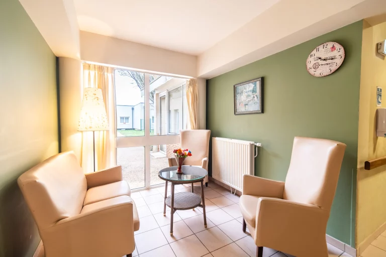 Maison de retraite médicalisée EHPAD Résidence Les Charmilles à Roumazières-Loubert