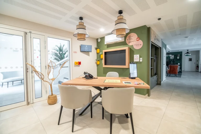 Résidence services seniors Le Charme des Fées à Roumazières-Loubert