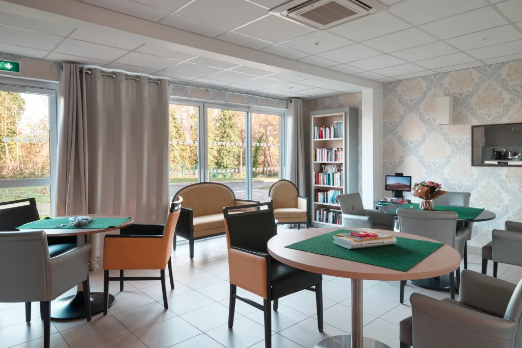 RSLJ_RESIDENCE_SERVICE_SENIOR_DE_L�_AVRE_SAINT_LUBIN_DES_JONCHERET_20-11-2024_8_0_0.webp
