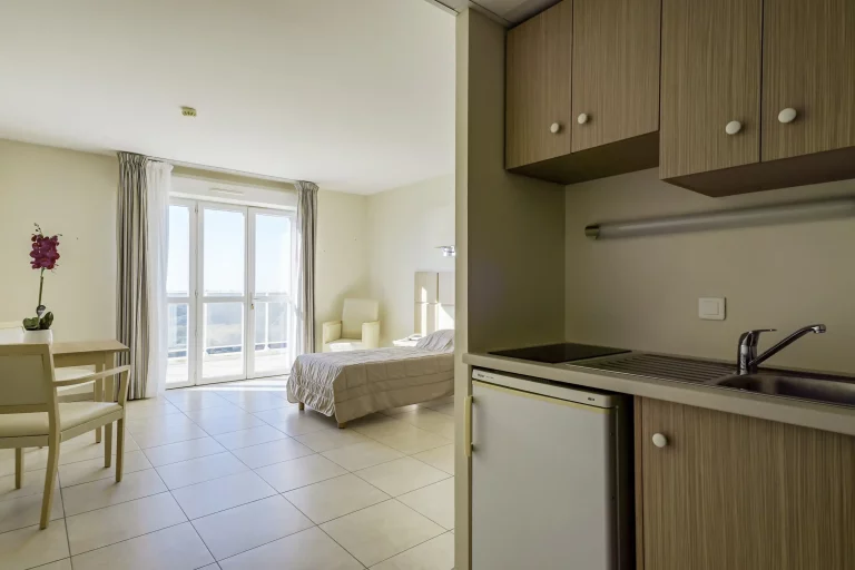 Résidence services seniors Les Terrasses de Sausset à Sausset-les-Pins