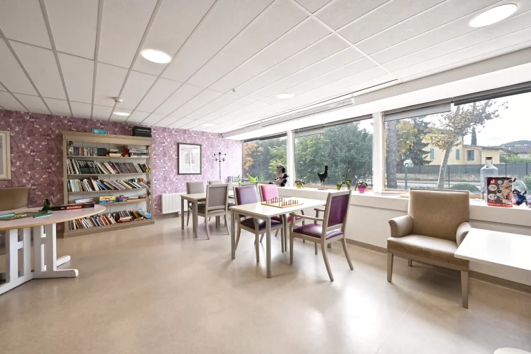 Maison de retraite médicalisée EHPAD Les Bains à Saint-Péray