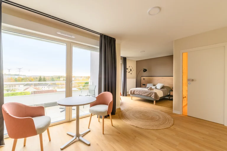 Résidence services seniors Les Terrasses du Lac à Torcy