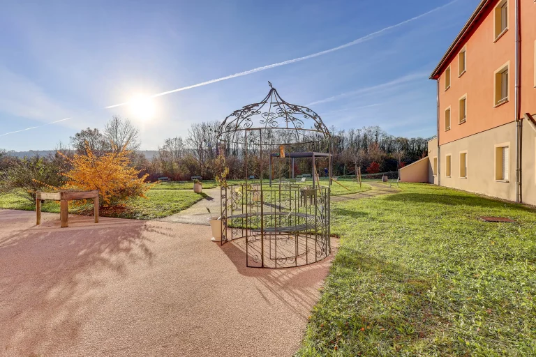 Maison de retraite médicalisée EHPAD Les Sources du Terron à Santenay