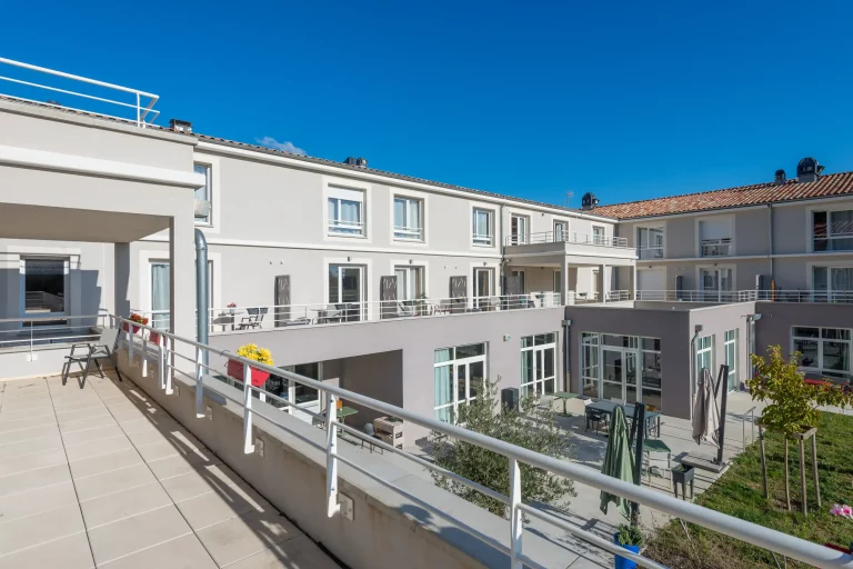 Maison de retraite médicalisée EHPAD Résidence du Lavézon à Rochemaure