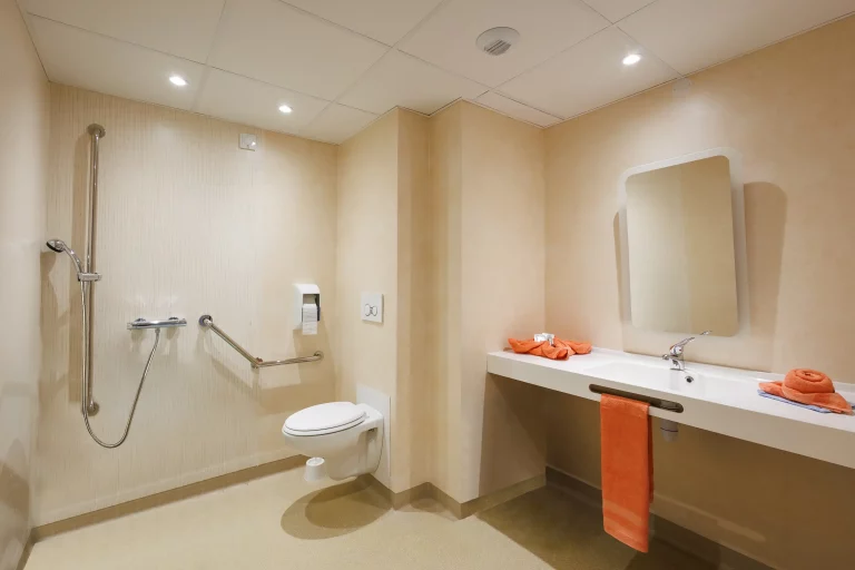 Maison de retraite médicalisée EHPAD Les Châteaux de Provence à Le Thor