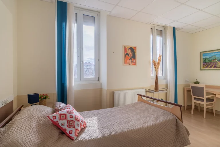 Maison de retraite médicalisée EHPAD La Roseraie à Marseille