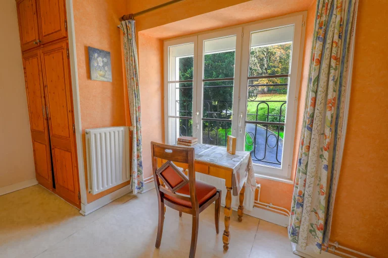 Maison de retraite médicalisée EHPAD Résidence Le Manoir à Bray-et-Lû