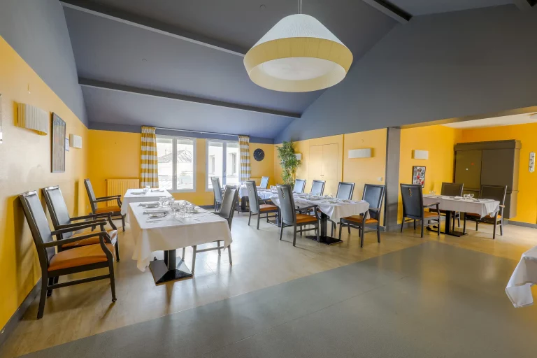 Maison de retraite médicalisée EHPAD Résidence Le Manoir à Bray-et-Lû