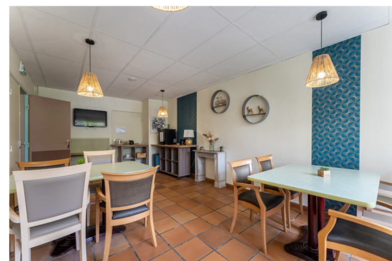 Lieu de vie résidence les capitelles à Bernis