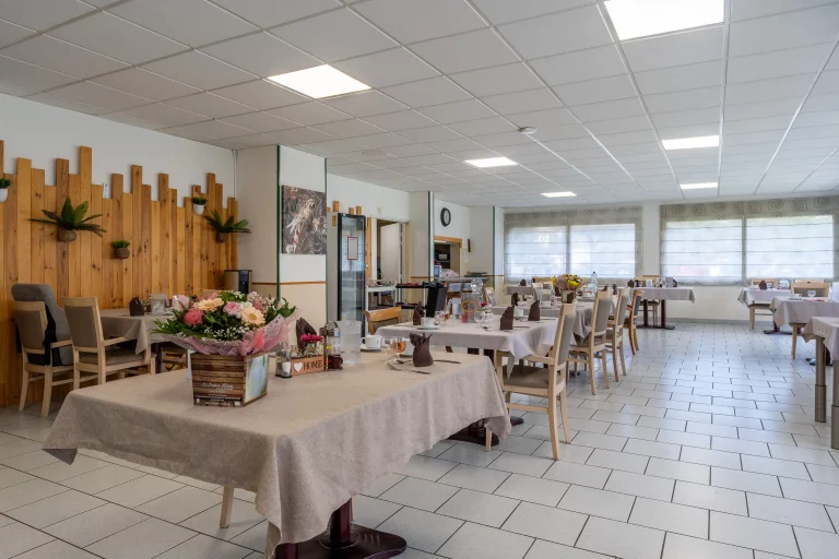 Maison de retraite médicalisée EHPAD Les Capitelles à Bernis