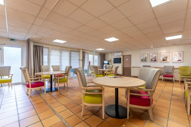 Maison de retraite médicalisée EHPAD Les Capitelles à Bernis