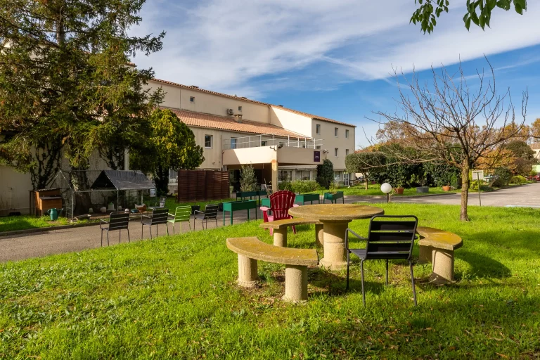 Maison de retraite médicalisée EHPAD Les Capitelles à Bernis