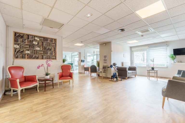 Maison de retraite médicalisée EHPAD Les Mélèzes à Bar-le-Duc