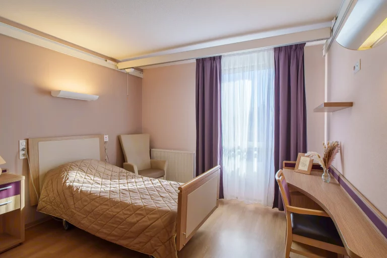 Maison de retraite médicalisée EHPAD Les Chaminades à Champagnac-de-Belair