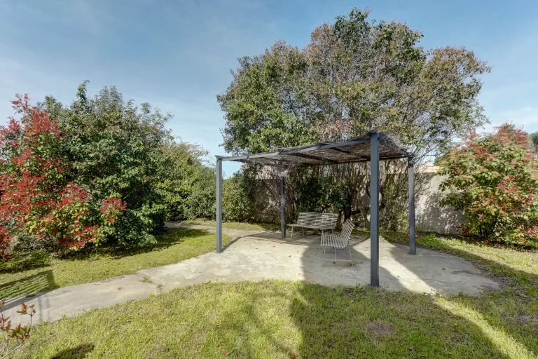 Maison de retraite médicalisée EHPAD Les Jardins de Valtrède à Châteauneuf-les-Martigues