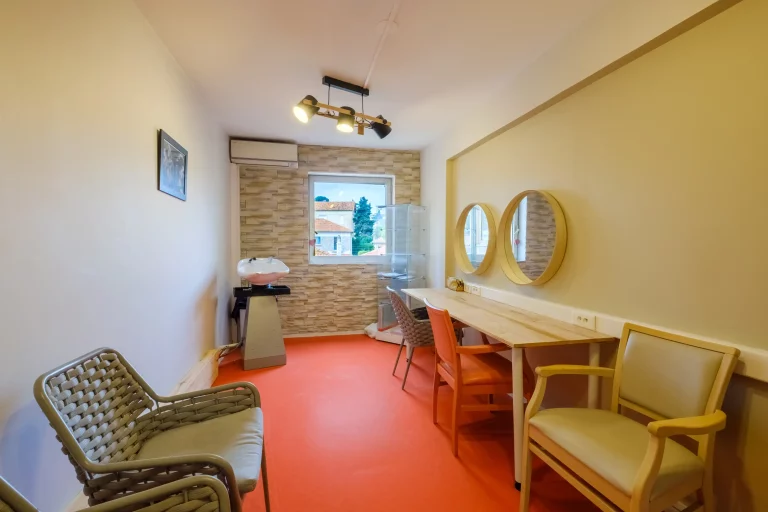 Maison de retraite médicalisée EHPAD Les Jonquières à Le Cannet