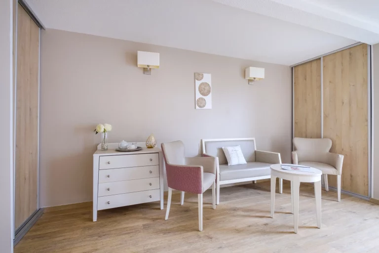 Maison de retraite médicalisée EHPAD Les Jonquières à Le Cannet