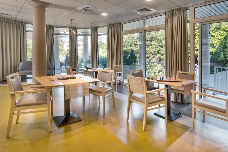 Maison de retraite médicalisée EHPAD Résidence Bleu d’Azur à Cannes La Bocca