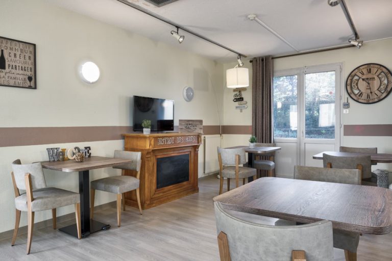 Maison de retraite médicalisée EHPAD Le Panorama à Hauteville-les-Dijon