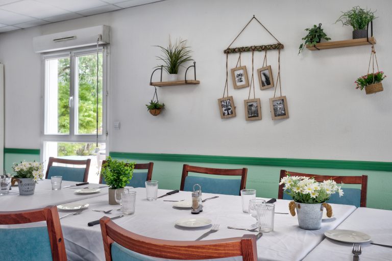 Maison de retraite médicalisée EHPAD Résidence Les Figuiers à Solliès-Pont