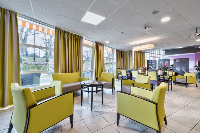 Maison de retraite médicalisée EHPAD Château de Cosnac à Cosnac