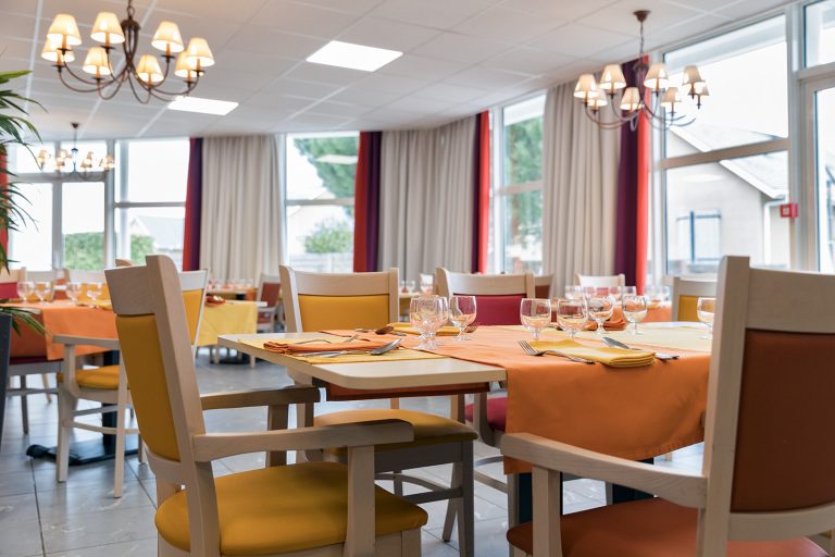 Maison de retraite médicalisée EHPAD Château de Cosnac à Cosnac