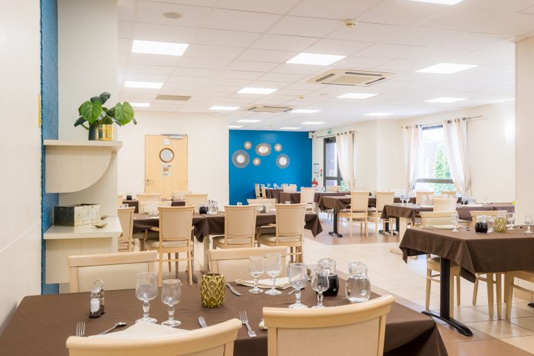 Maison de retraite médicalisée EHPAD Résidence Les Pâtureaux à Courtenay