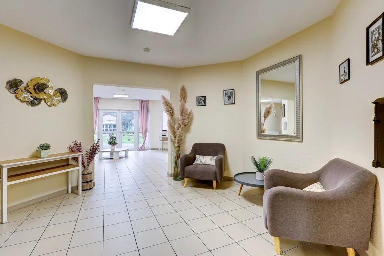 Maison de retraite médicalisée EHPAD Résidence Akésis à Dracy-le-Fort