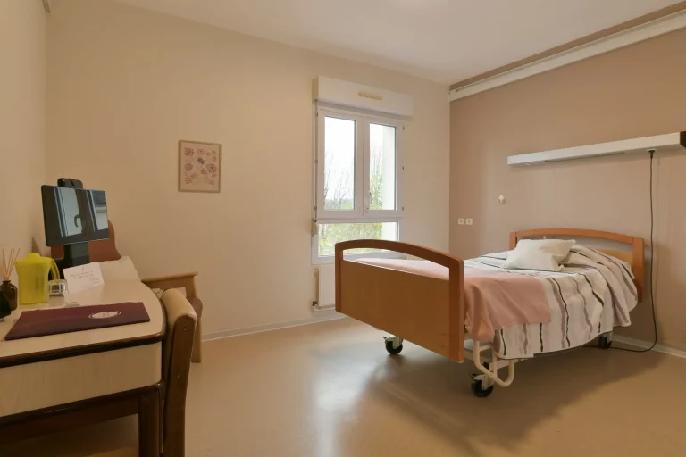 Maison de retraite médicalisée EHPAD Résidence Le Foulon à La Ferté-Bernard