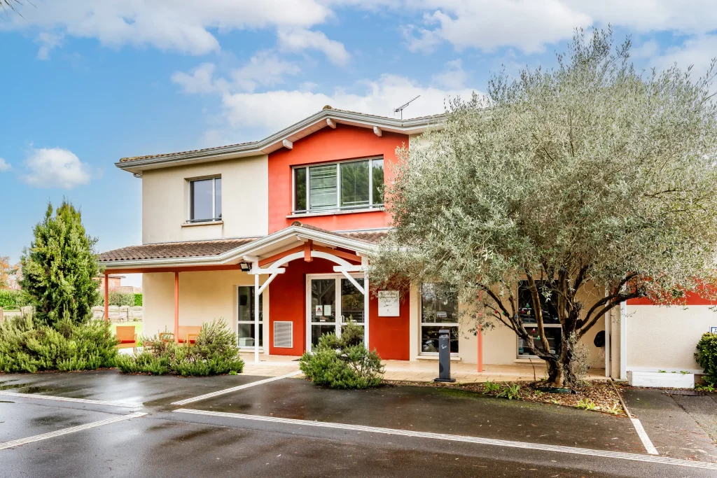 Maison de retraite médicalisée EHPAD Les Jardins de Jeanne à Izon