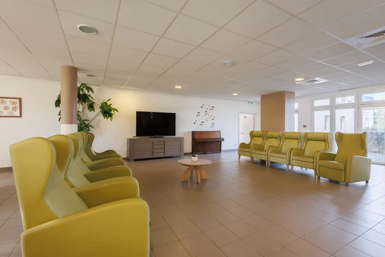 Maison de retraite médicalisée EHPAD Les Lavandins à Mallemort