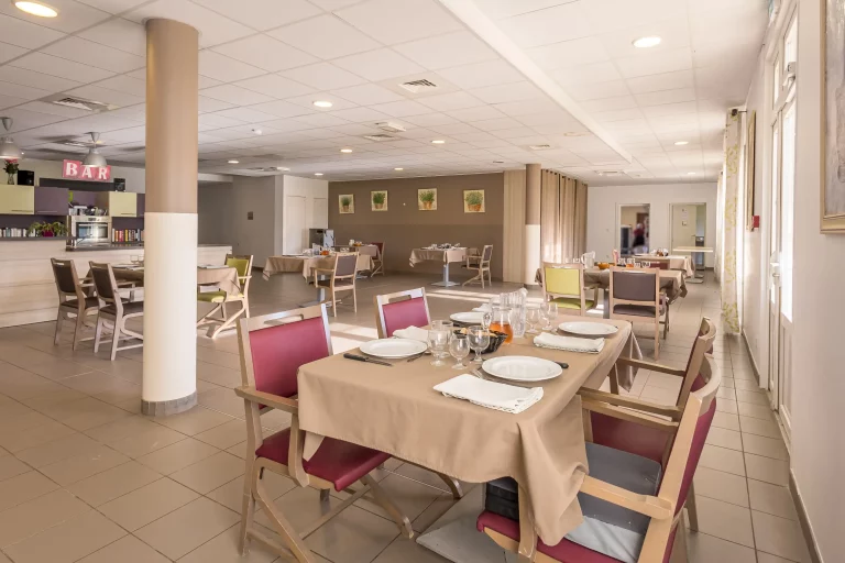 Maison de retraite médicalisée EHPAD Les Lavandins à Mallemort