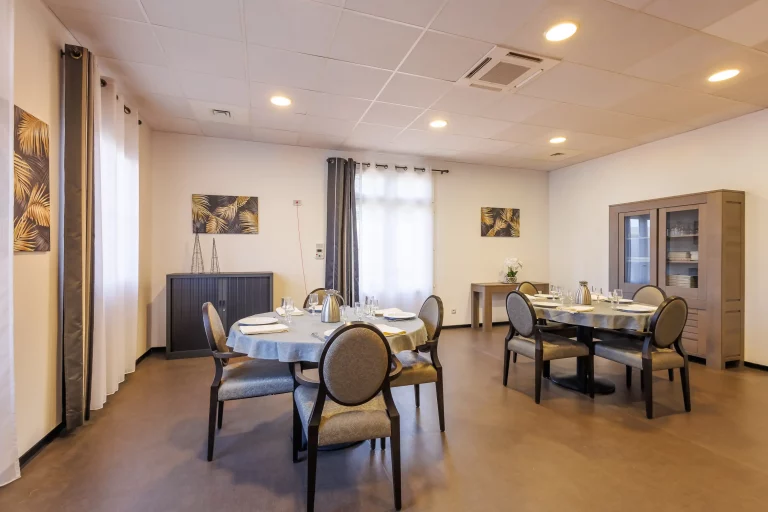 Maison de retraite médicalisée EHPAD Les Lavandins à Mallemort