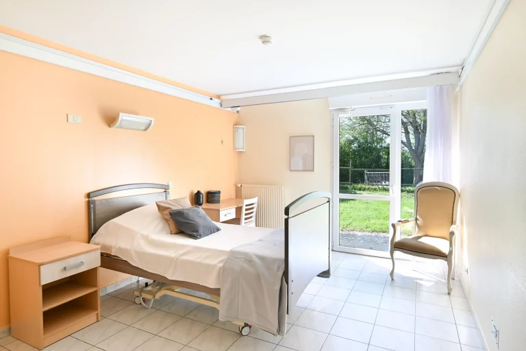 Maison de retraite médicalisée EHPAD Résidence Roche Brune à Montmartin-sur-Mer