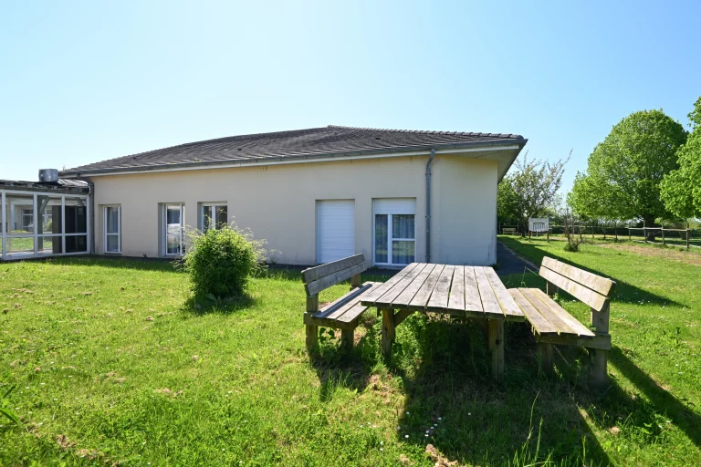 Maison de retraite médicalisée EHPAD Résidence Roche Brune à Montmartin-sur-Mer