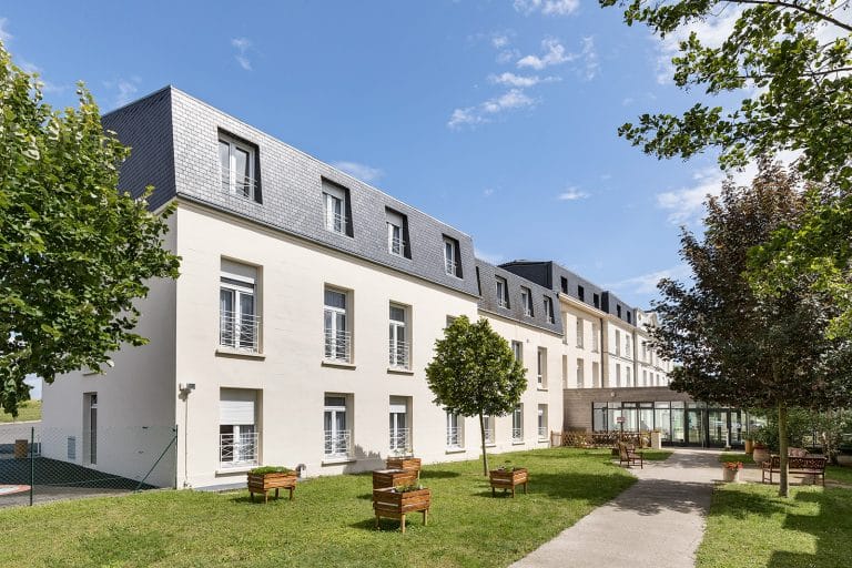 Maison de retraite médicalisée EHPAD Résidence Les Tilleuls à Chatellerault