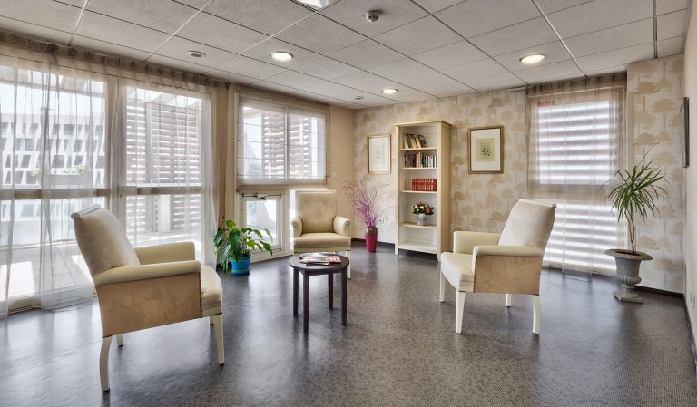 Maison de retraite médicalisée EHPAD Résidence La Joliette à Marseille