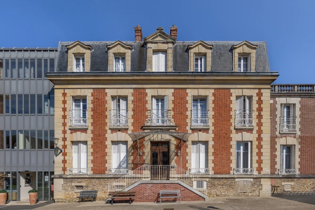 Façade - Residence les Cédres - Plailly