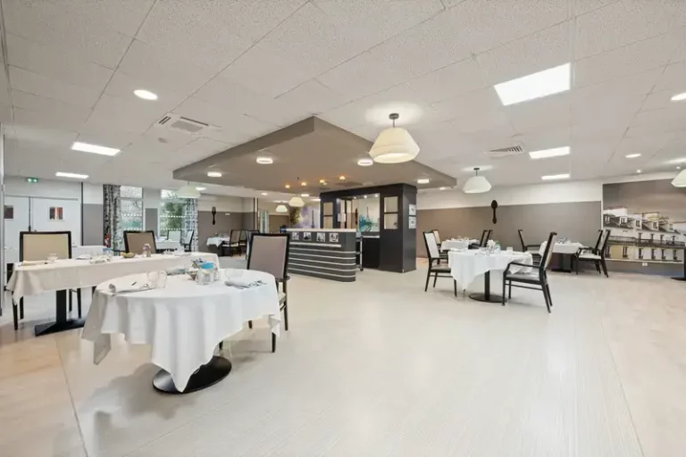 Restaurant - Maison médicalisée -residence la maison des parents-paris