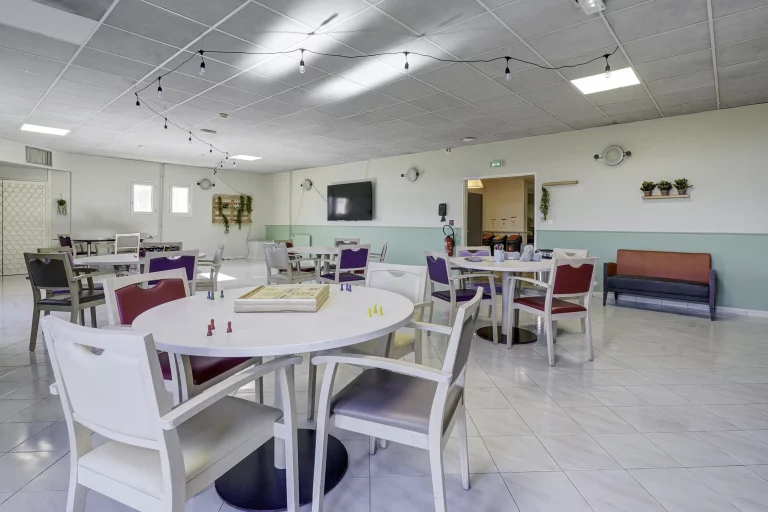 Maison de retraite médicalisée EHPAD Résidence d’Azur à Roquefort-la-Bédoule