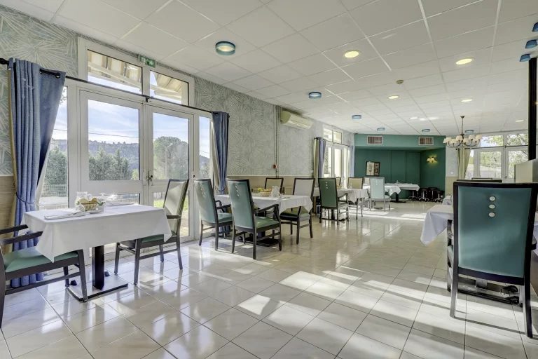 Maison de retraite médicalisée EHPAD Résidence d’Azur à Roquefort-la-Bédoule